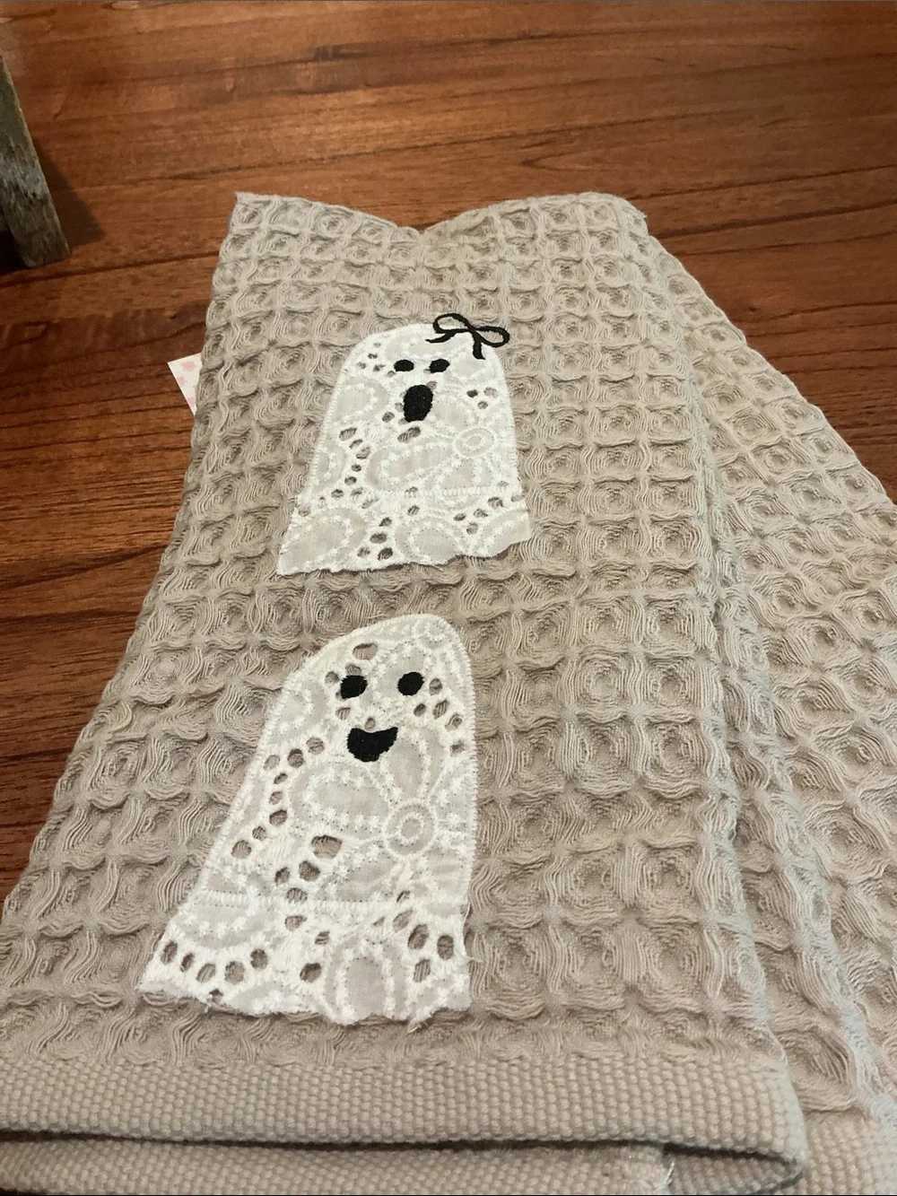 cupcakes and cashmere Halloween Kitchen Towels - Set of 2